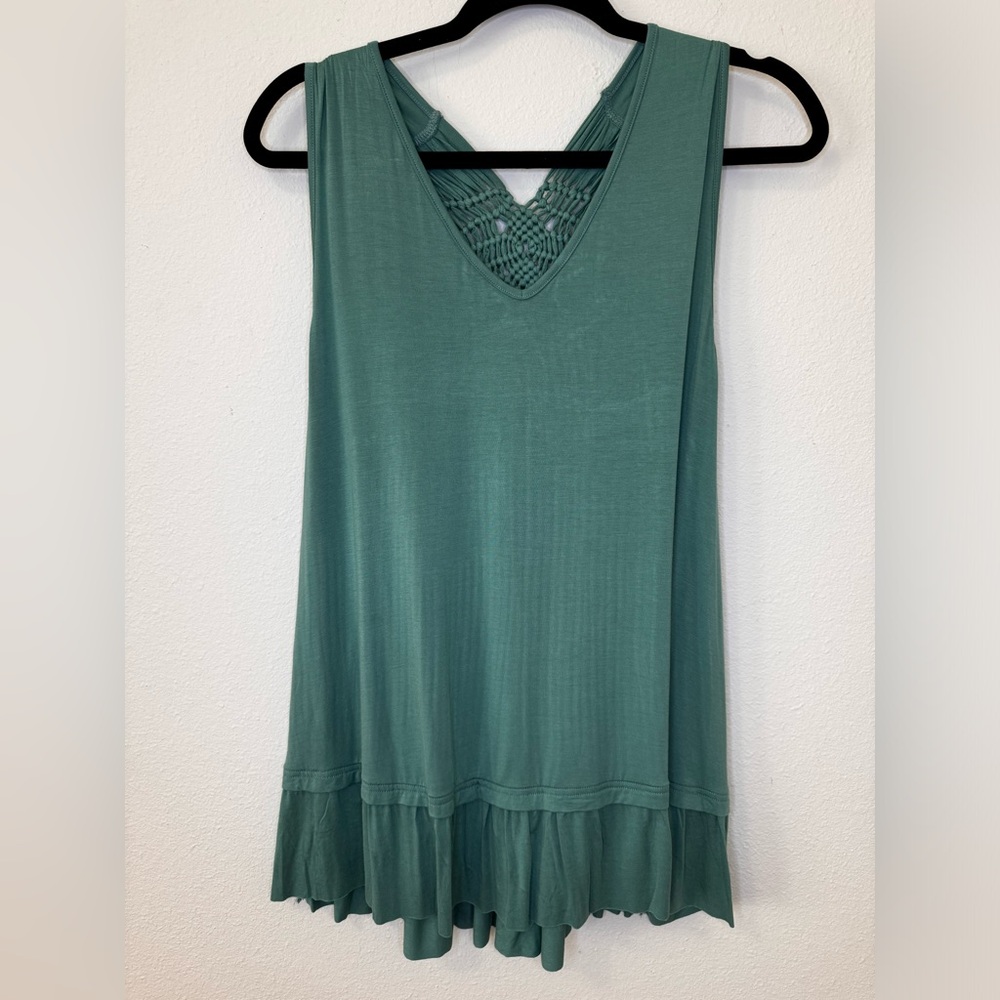 Kori Green Macrame Racer Back Tee Large
